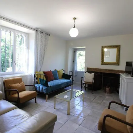 Maison De Montagne Renovee Avec Grand Jardin, 5 Chambres, Proche Puy Mary Et Activites Nature - Fr-1-742-515