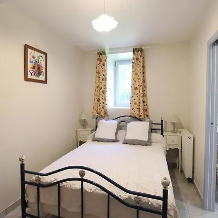 度假居 Maison De Montagne Renovee Avec Grand Jardin, 5 Chambres, Proche Puy Mary Et Activites Nature - Fr-1-742-515 *