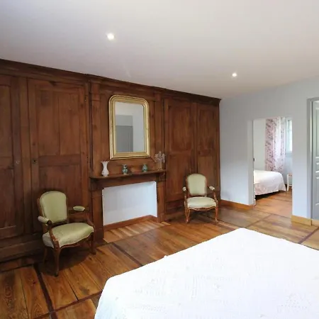 Maison De Montagne Renovee Avec Grand Jardin, 5 Chambres, Proche Puy Mary Et Activites Nature - Fr-1-742-515 度假居