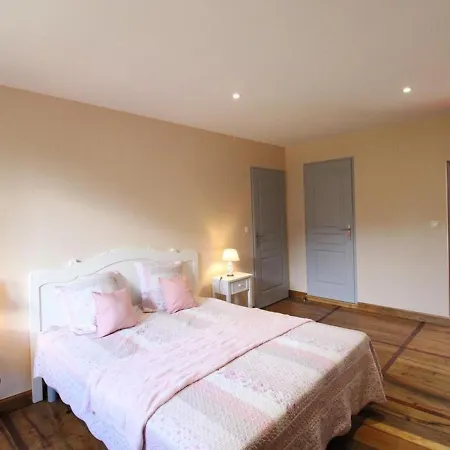 Maison De Montagne Renovee Avec Grand Jardin, 5 Chambres, Proche Puy Mary Et Activites Nature - Fr-1-742-515 度假居